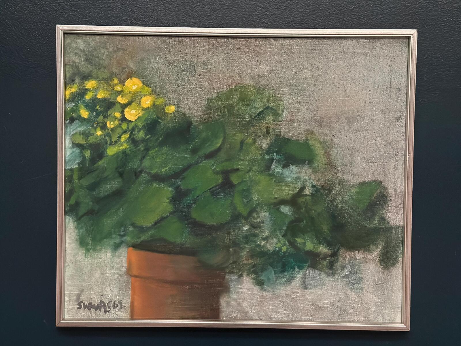 “Flower in Pot” by Sven Ag