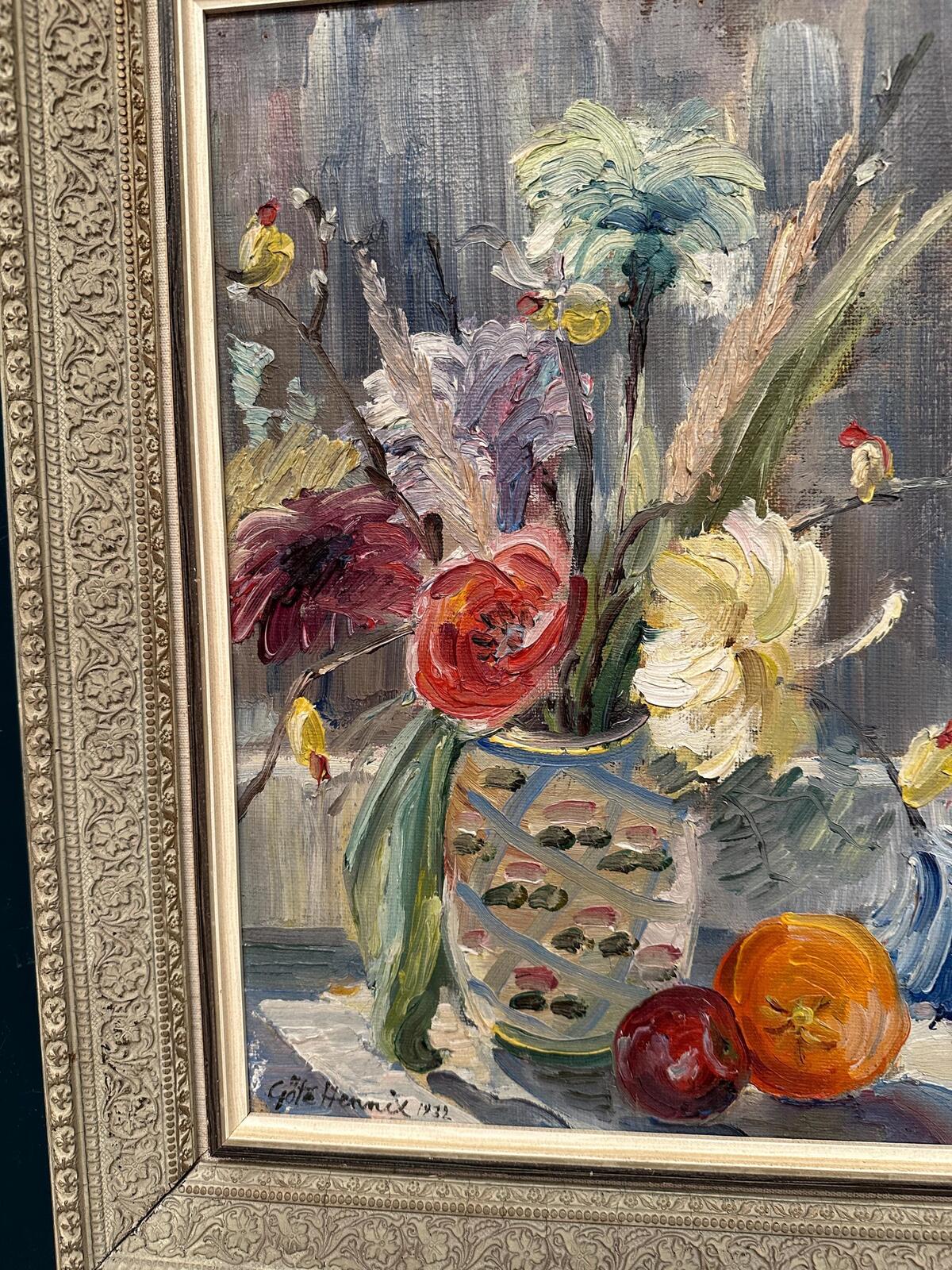 “Flowers” by Göte Hennix