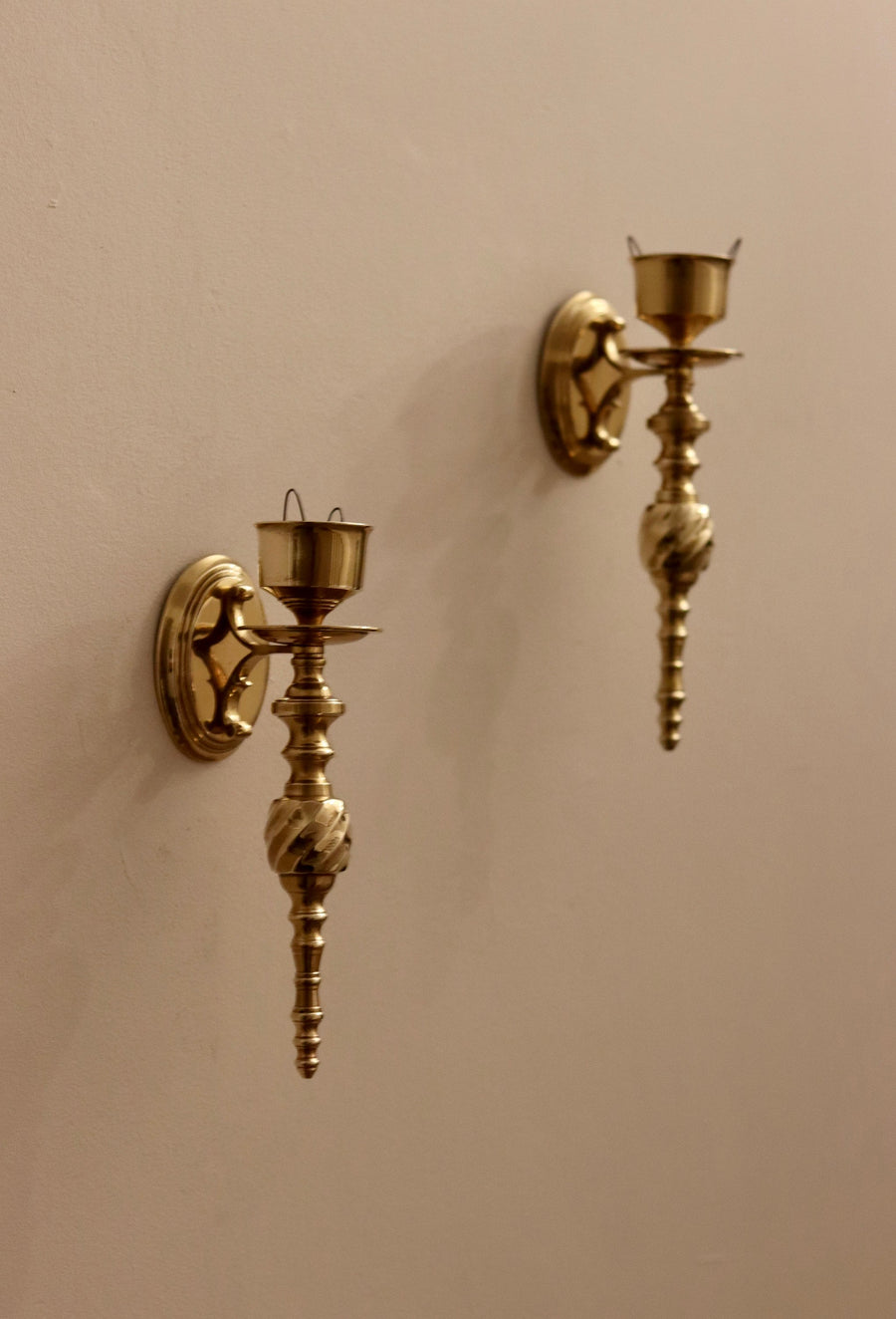 Pair of Vintage Brass Sconces Noah Ancienne