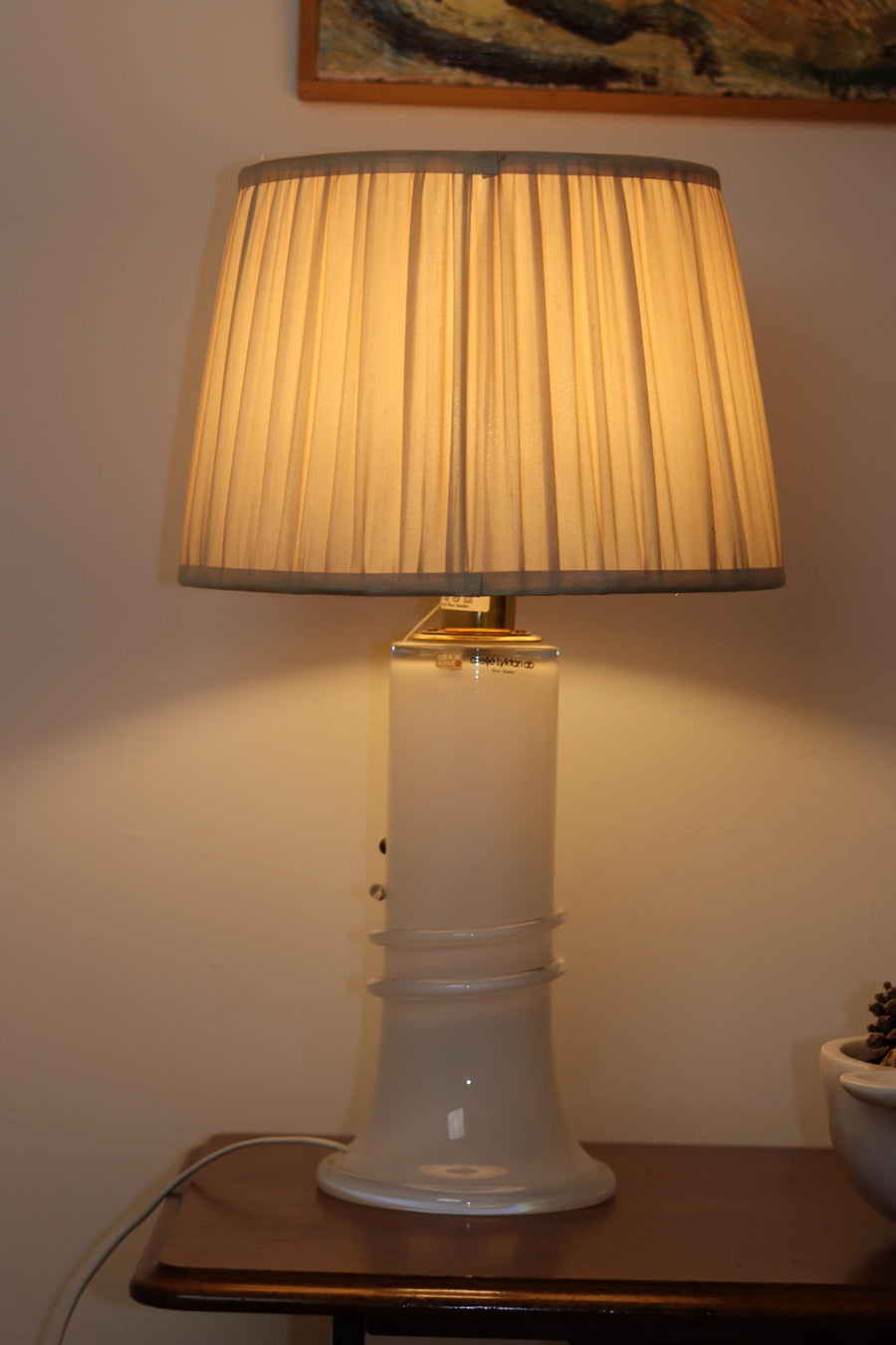 Vintage glass table lamp by Hannelore Dreutler, Studio Åhus, Sweden, 1990's Noah Ancienne