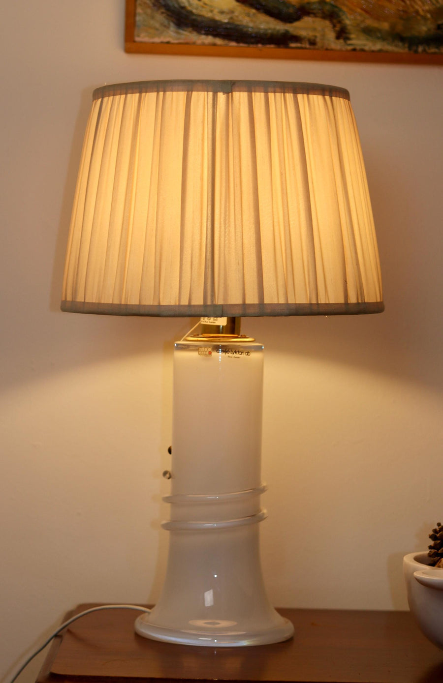 Vintage glass table lamp by Hannelore Dreutler, Studio Åhus, Sweden, 1990's Noah Ancienne