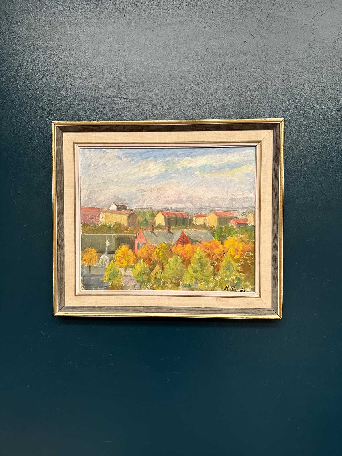 “Cityscape in Autumn Colors” by Hedvig Tegnér