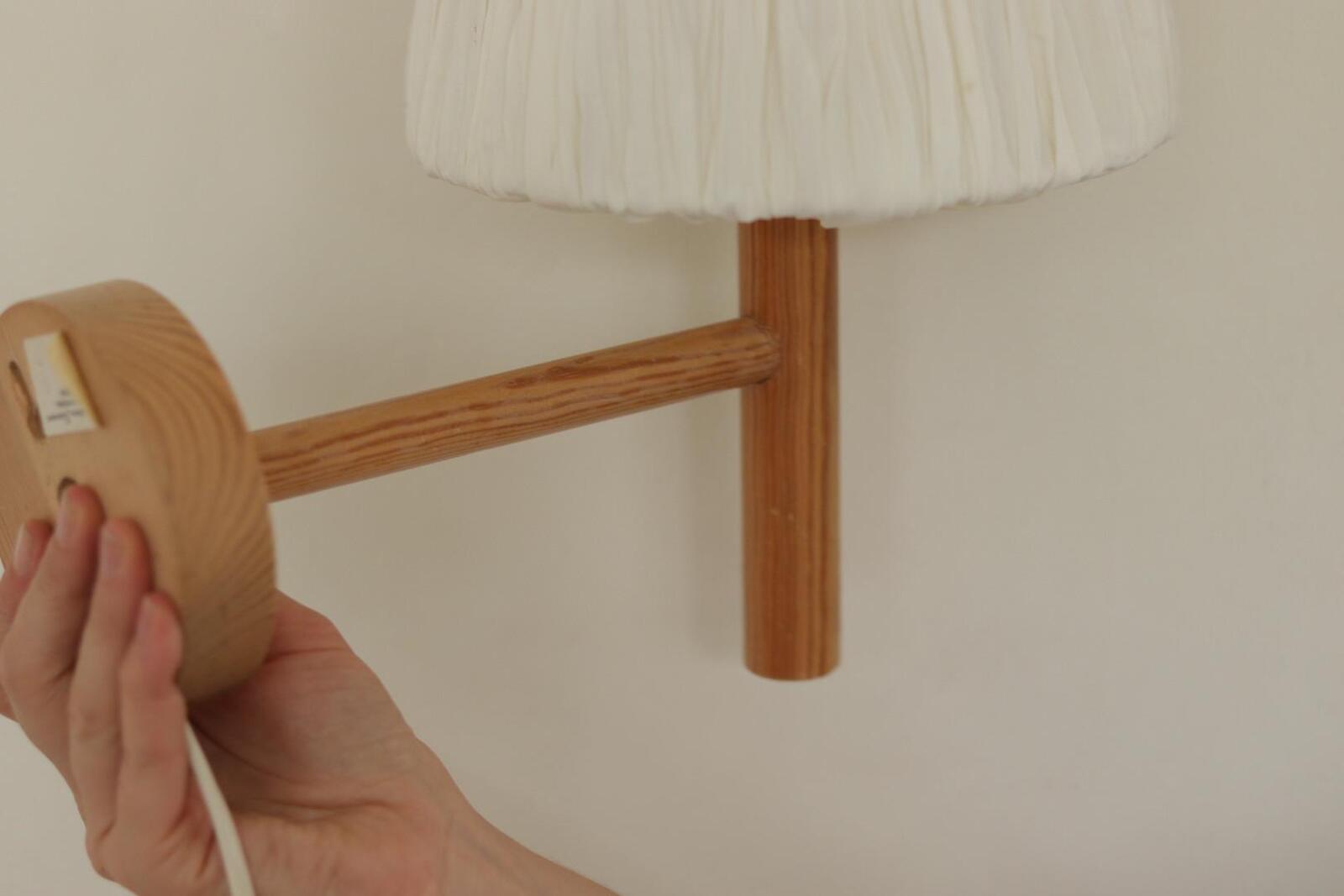 1970/80's Pair of Vintage Pine Wood Wall Lamps by Solbackens Svarveri Hyssna