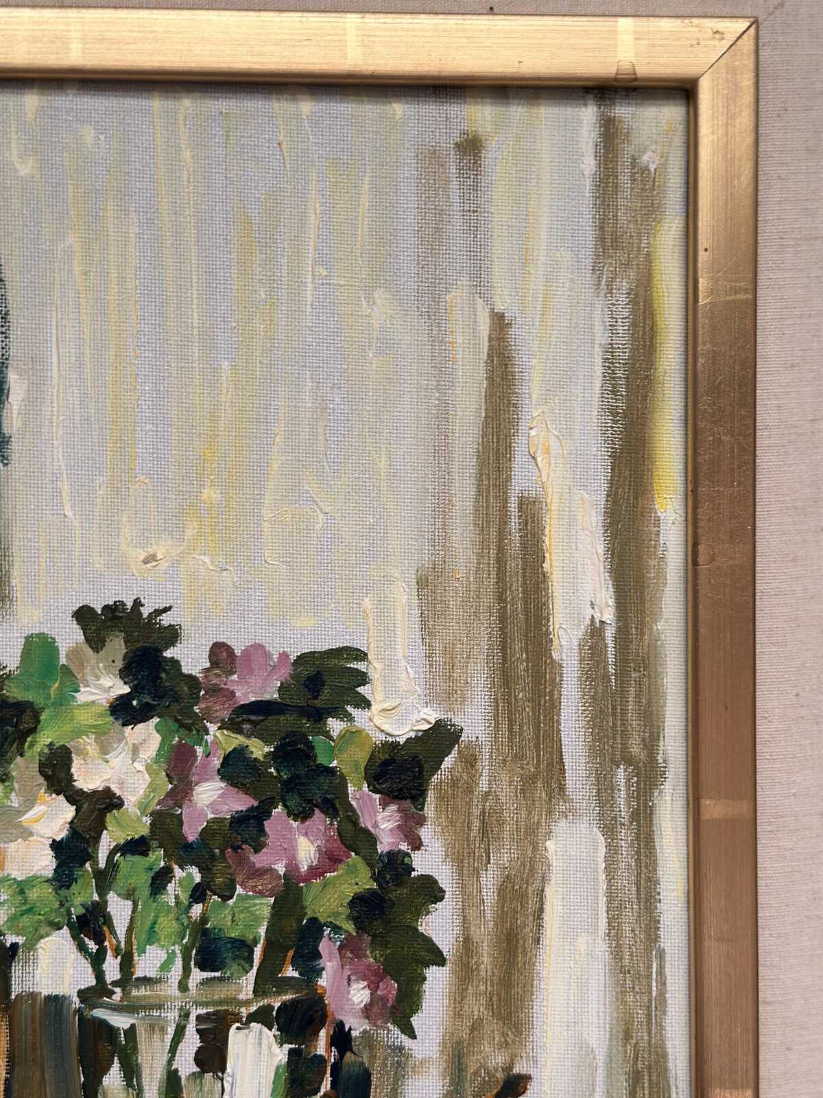 Original Swedish Oil on Canvas – “Still Life with Flowers and Grapes” by Aldo Altomare – Vintage & Framed – 64 × 46 cm (25.2" × 18.1")