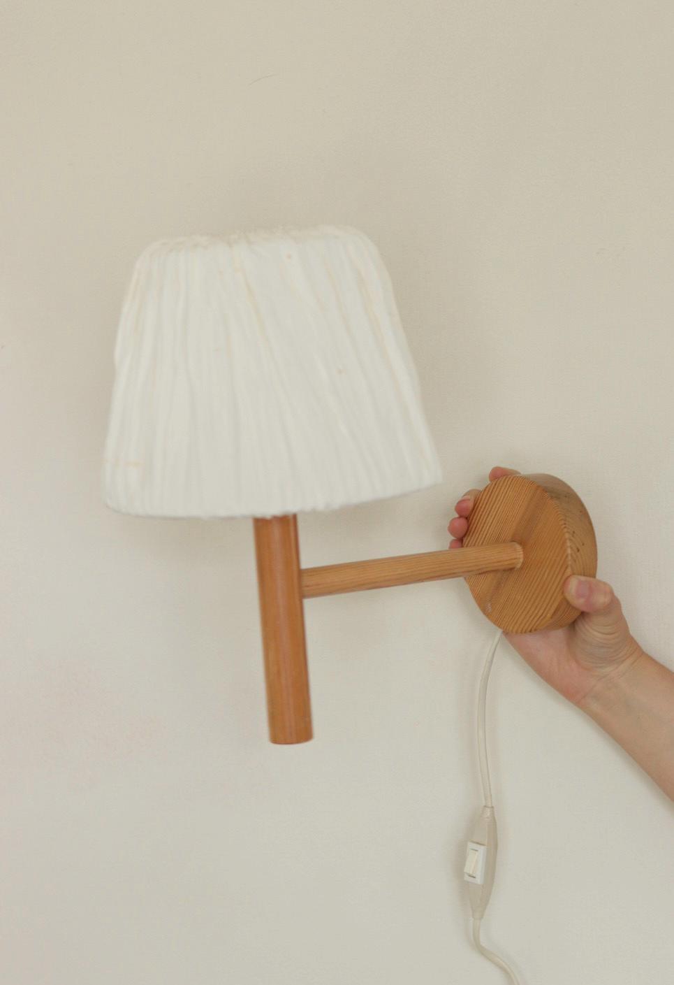 1970/80's Pair of Vintage Pine Wood Wall Lamps by Solbackens Svarveri Hyssna