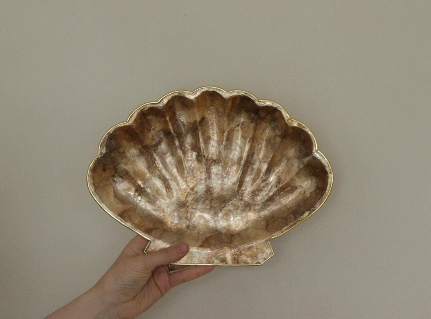 Vintage Scallop Capiz Shell Plate