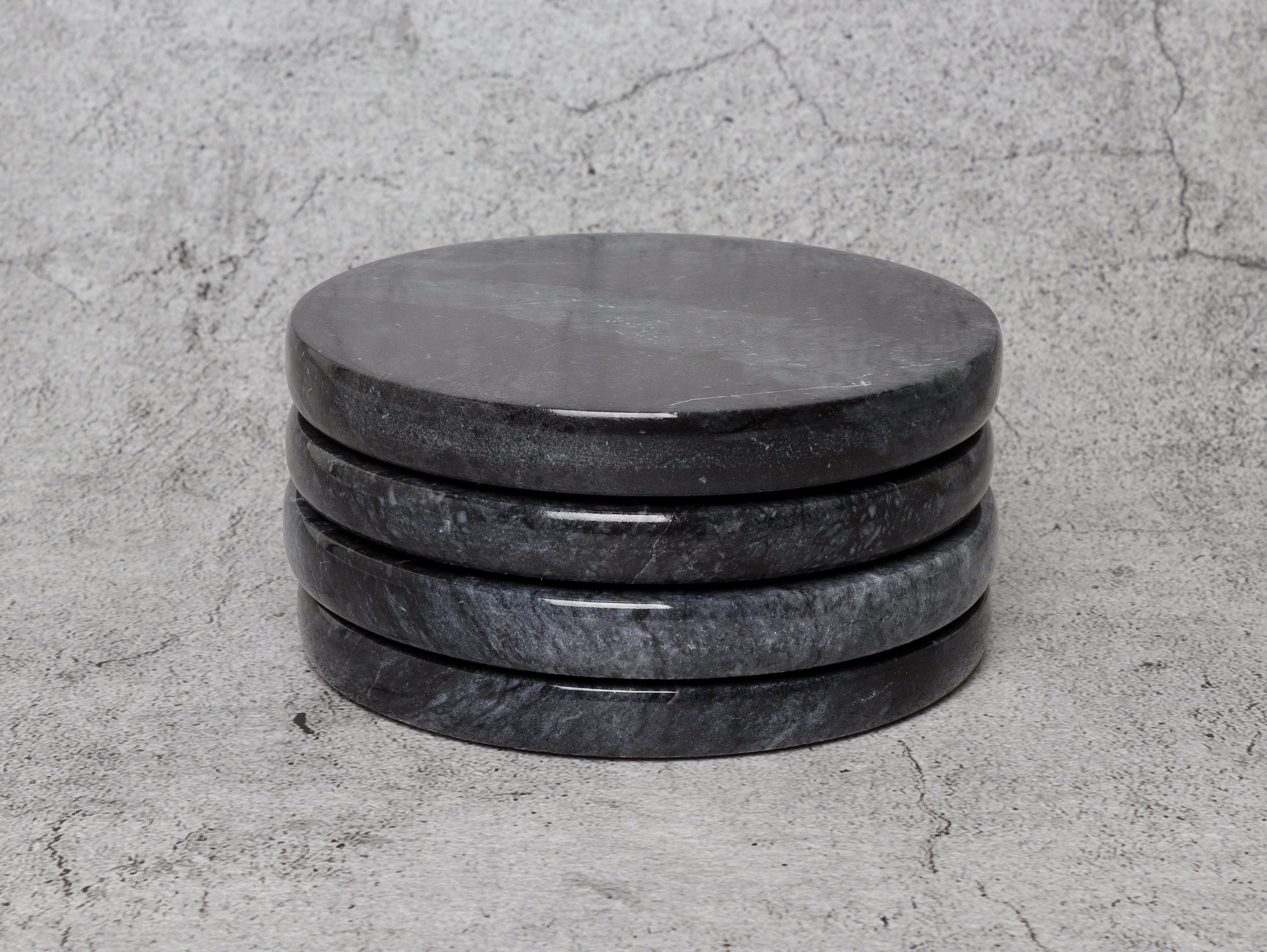 Gabriella – Black Round Natural Marble Coasters - set of 4