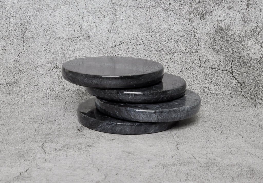 Gabriella – Black Round Natural Marble Coasters - set of 4