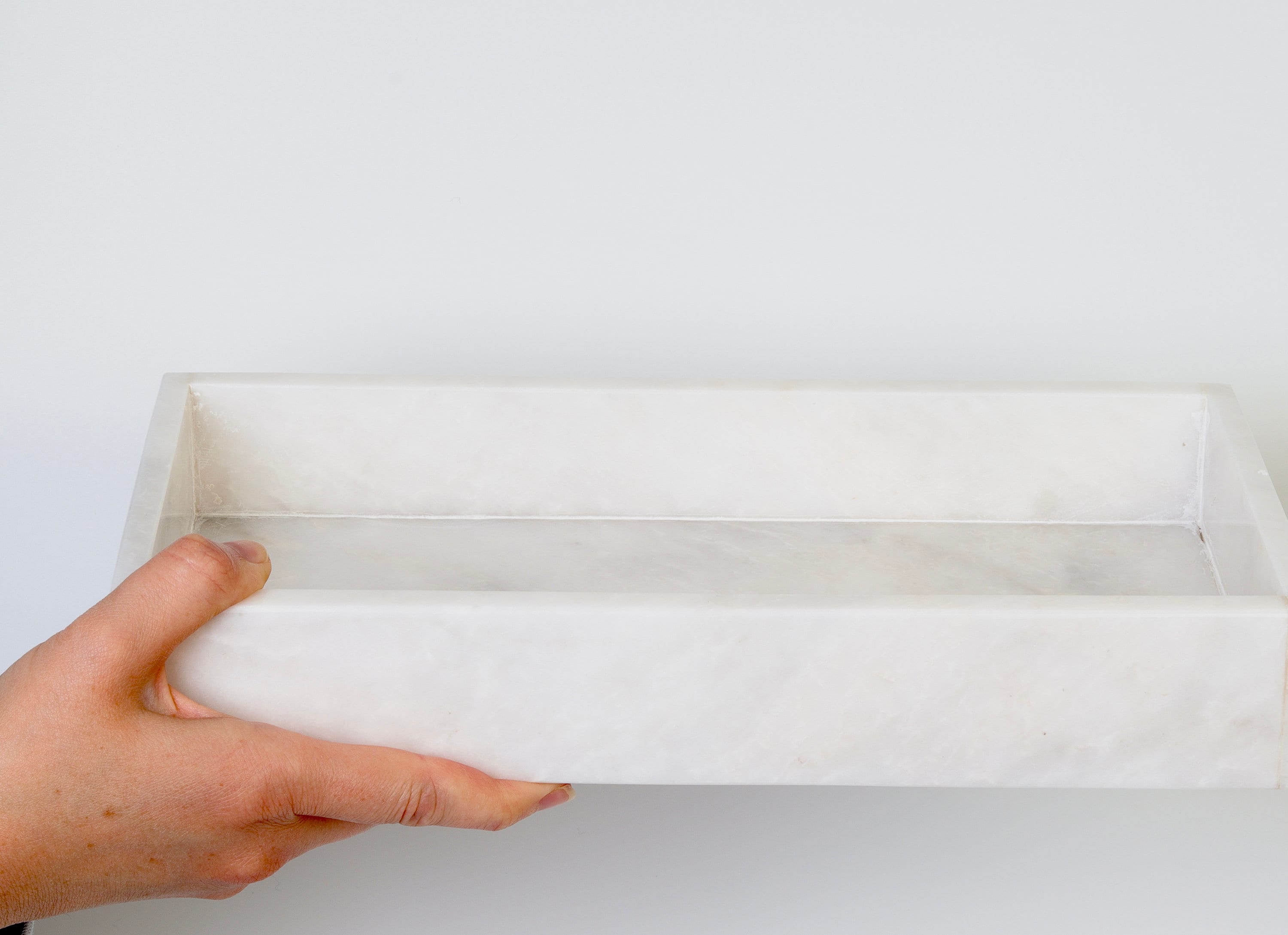 Salvatore – White Natural Marble Tray  | L 30cm W 15cm H 5cm | 2.5kg approx.